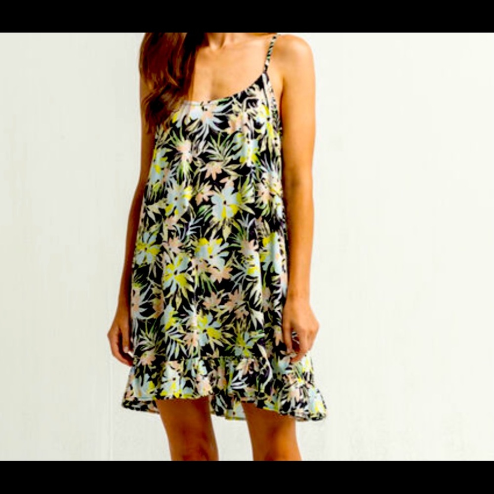 NWOT Volcom That’s My Type Dress